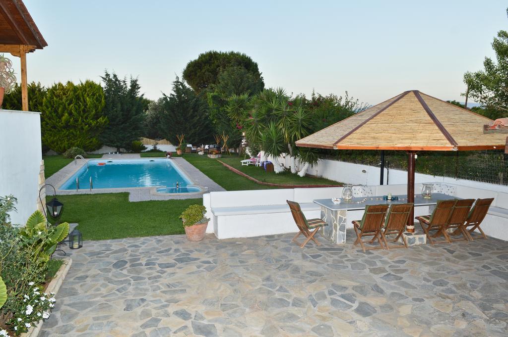 Dimeon Villa Kato Achaia Rum bild