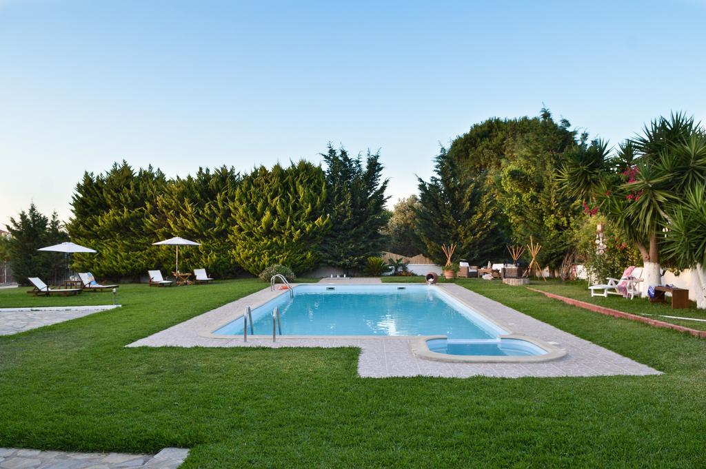 Dimeon Villa Kato Achaia Rum bild