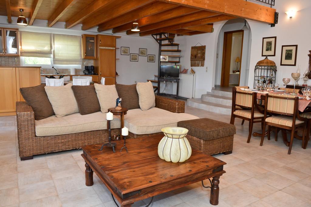 Dimeon Villa Kato Achaia Rum bild